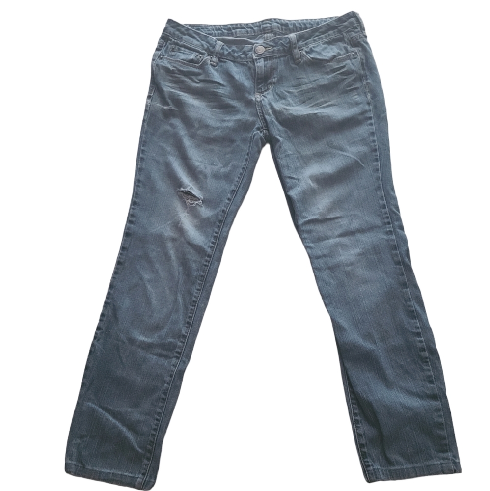 Distress  jeans 👖 for  girl